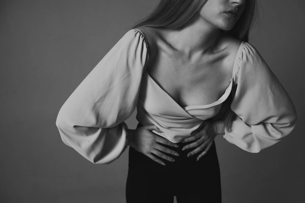 Unleash Your Edinburgh Chic: Fashion-forward Tips for Mastering the Victorian Bustle Skirt